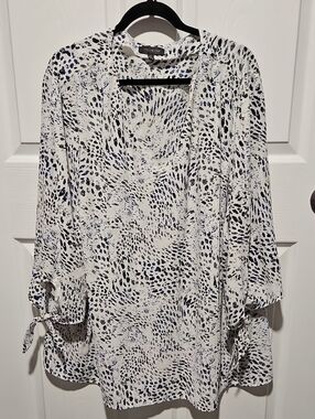 The Limited White and Navy Abstract Print Top